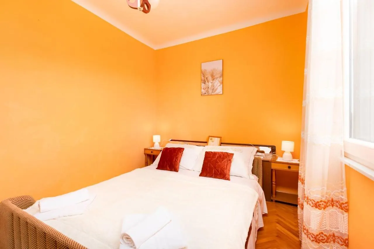 Apartment Apartman Tena Punat