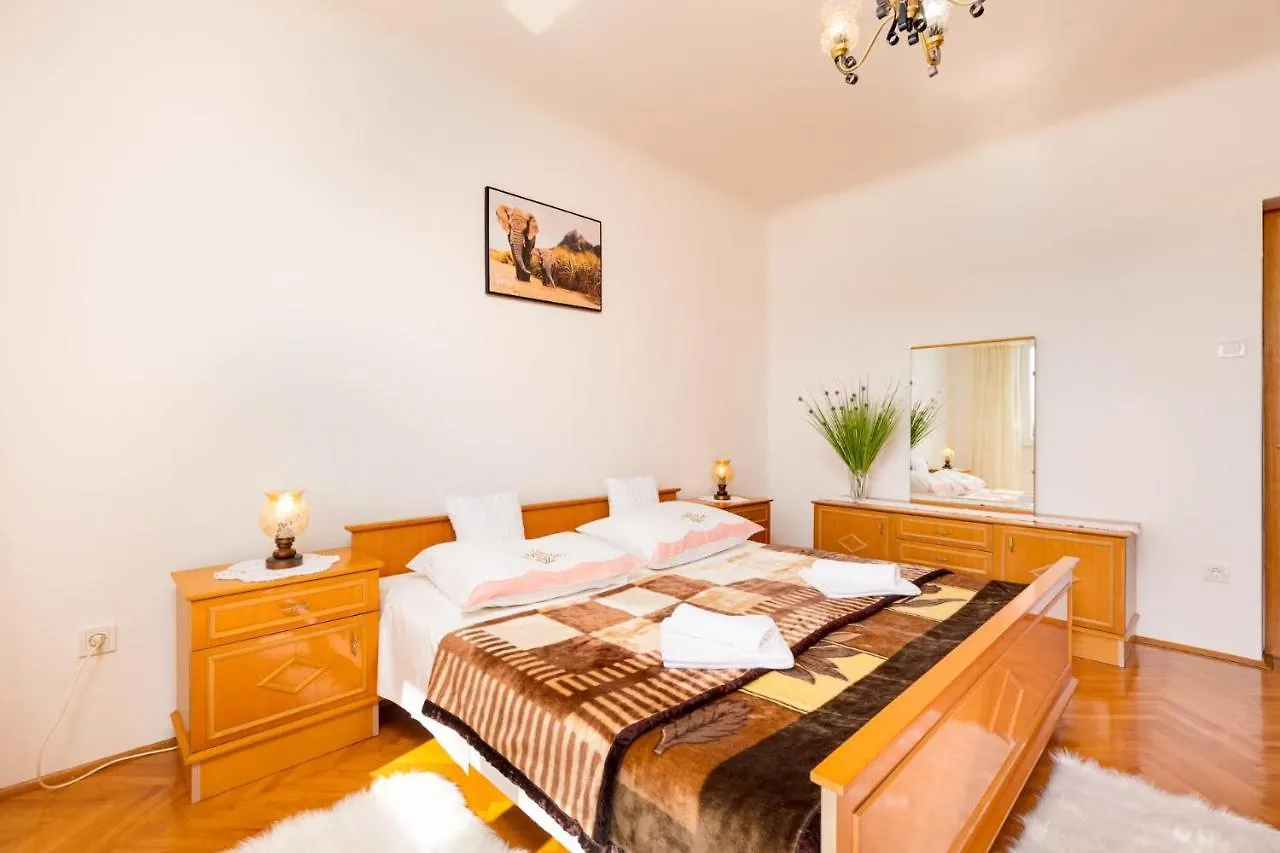 Apartman Tena Punat Kroatien